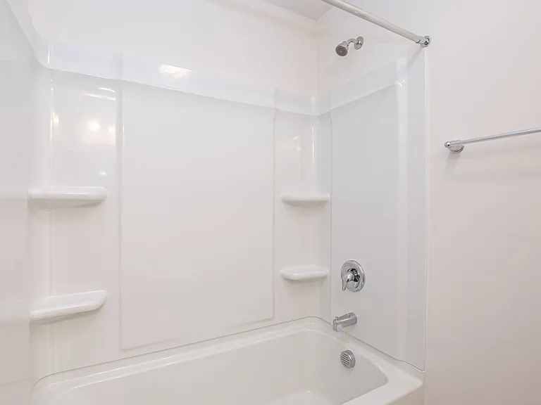 13823 Clayborn St — Photo 21