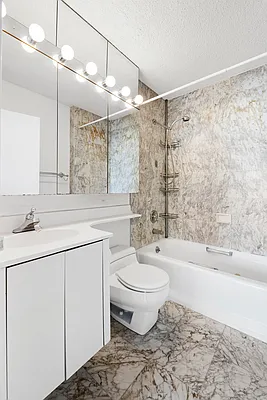 Rented by Level Group | media 16