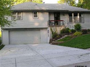 4317 N 81st Avenue Cir, Omaha, NE 68134