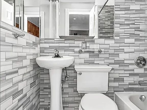 5th image of 350 W 21st St APT 4