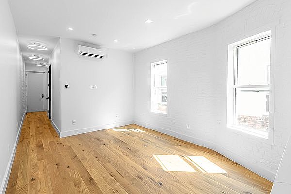 1st image of 1436 Pacific St #13