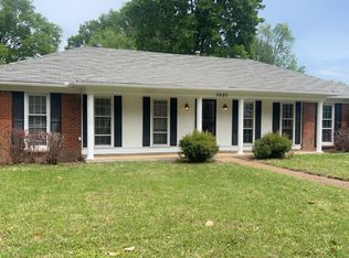 5680 Bartlett Woods Dr, Bartlett, TN 38134