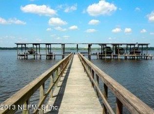 2403 Daniels Landing Dr, Fleming Island, FL 32003