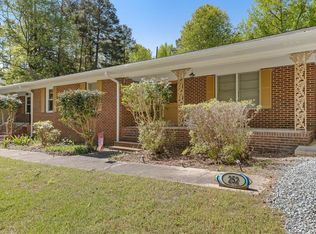 252 Oakwood Dr, Pittsboro, NC 27312