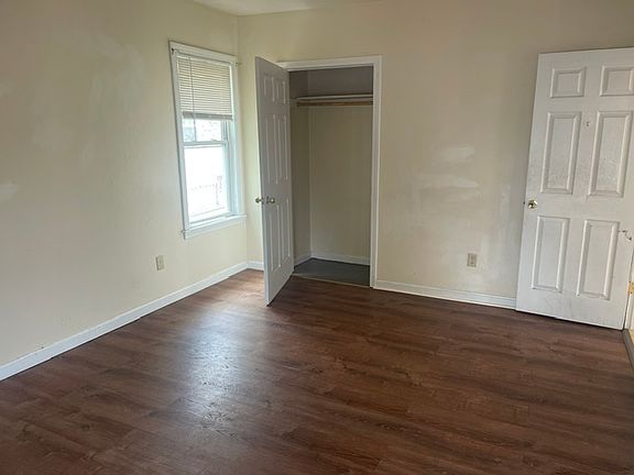 3rd image of 18 Clifton St #1
