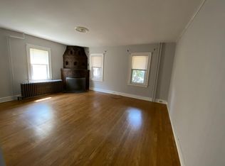 196 Strawberry Hill Ave #1, Norwalk, CT 06851