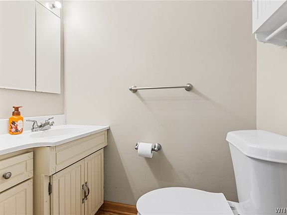 5th image of 6949 Northview Dr