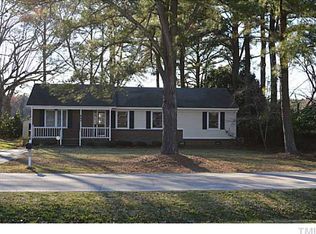 607 E Fremont St, Kenly, NC 27542