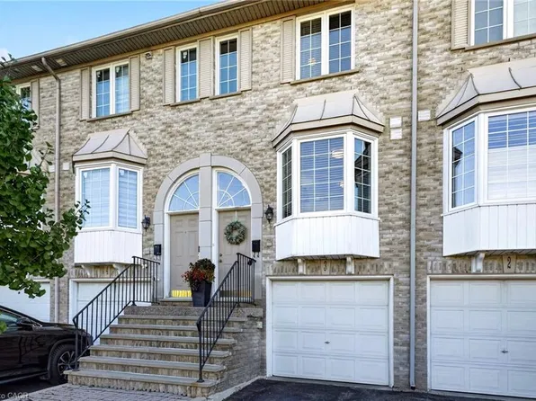 3480 Upper Middle Rd #3, Burlington, ON L7M 4S1