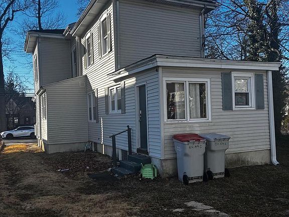 2nd image of 812 E Elmer St