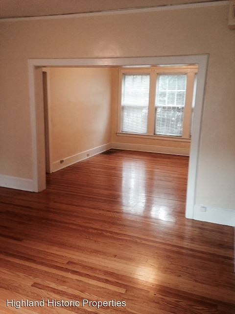 2nd image of 2815 10th Ave S APT 1