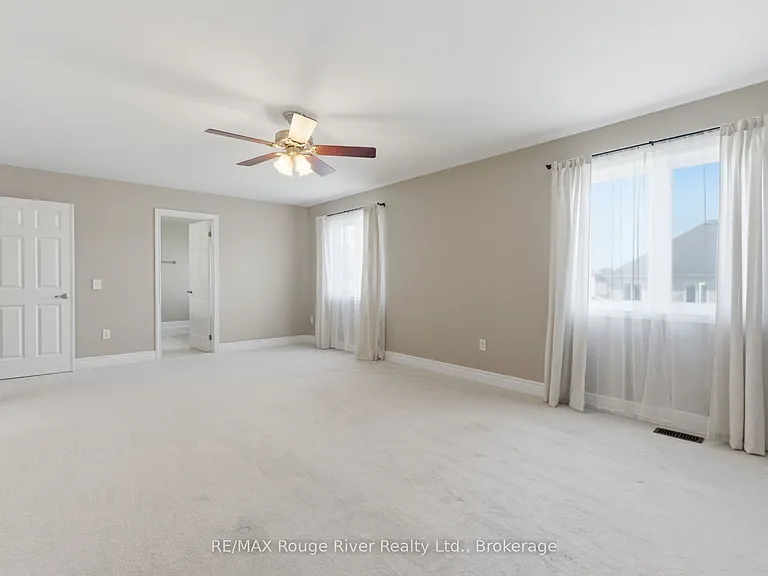 138 Kersey Cres — Photo 28