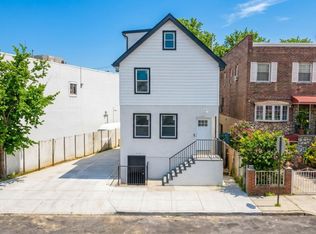 1148 E 211th Street, Bronx, NY 10469