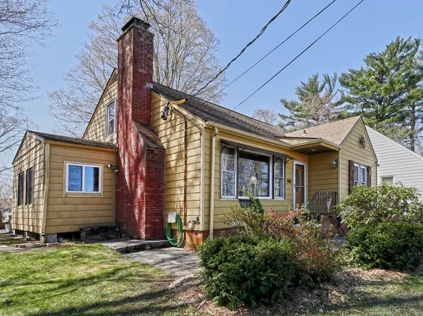 25 Highland Terrace, Ansonia, CT 06401
