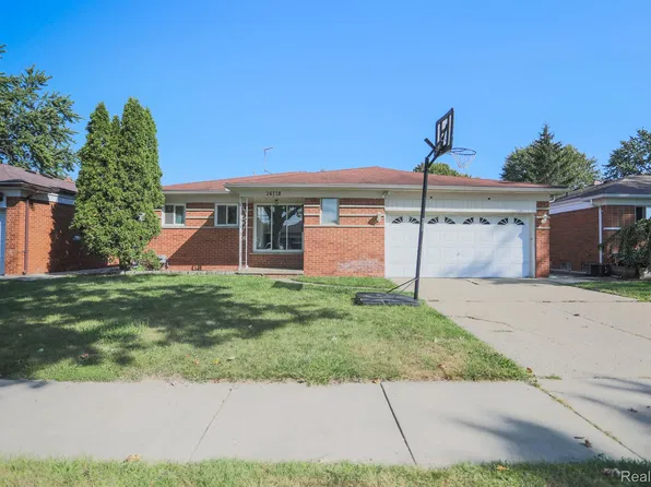 26118 Newport Ave, Warren, MI 48089