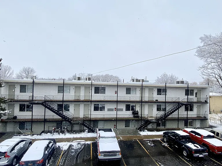 644 E 600 N — Photo 23