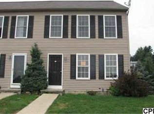 741 Knoll Dr, Mount Joy, PA 17552