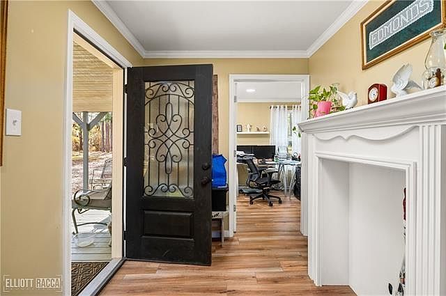 1st image of 568 Hog Island Rd