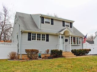 36 Monica Ct, Avenel, NJ 07001
