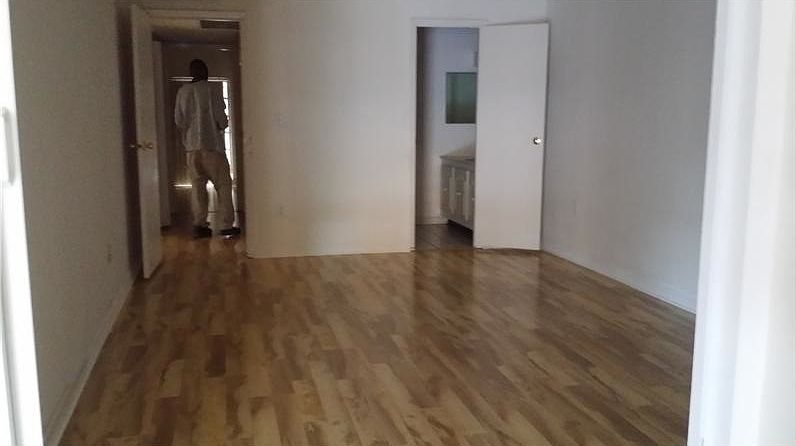 2nd image of 6738 Kingsmoor Way