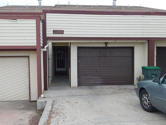 2nd image of 2339 Rattlesnake Ct APT B