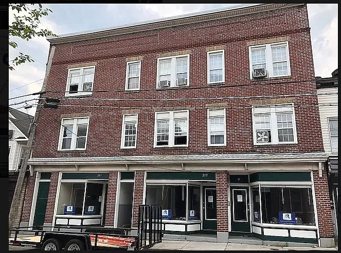 215 Virginia Ave #5