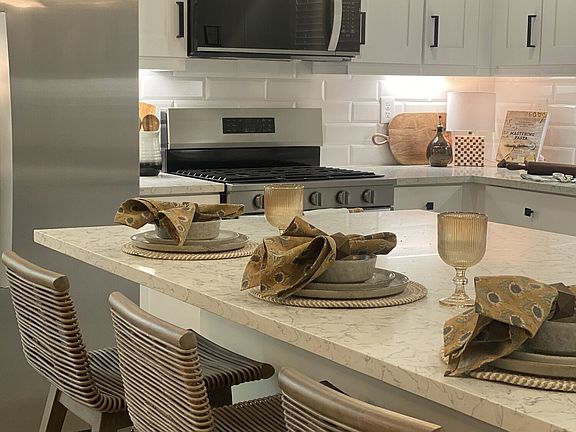 5th image of 5150 Adairview Cir #4775-A