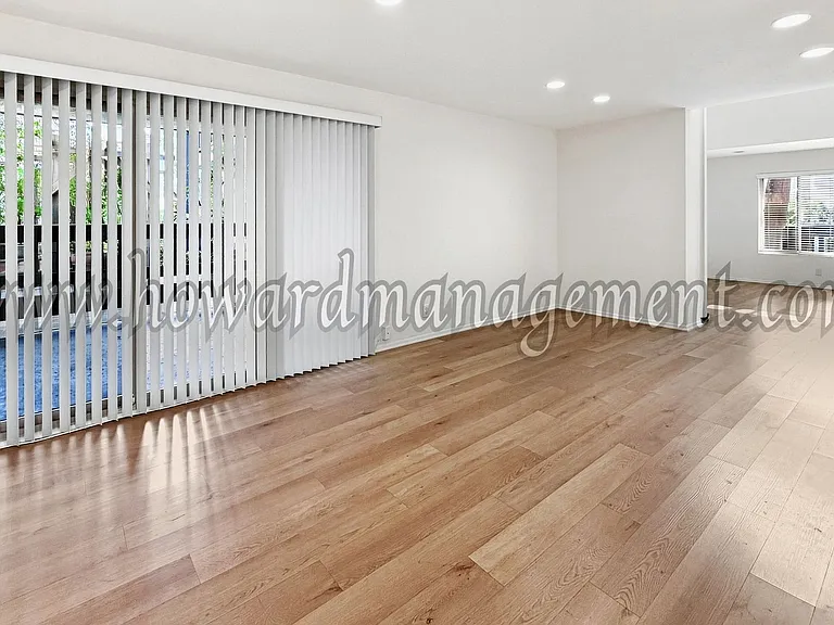 4605 Maytime Ln — Photo 4