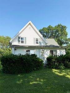 19818 Linden Rd, Argos, IN, 46501