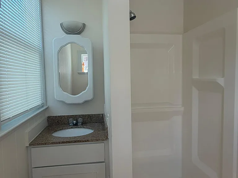 49 Elm Ave #2 — Photo 3