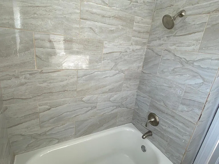 5739 N Francisco Ave #2 — Photo 21