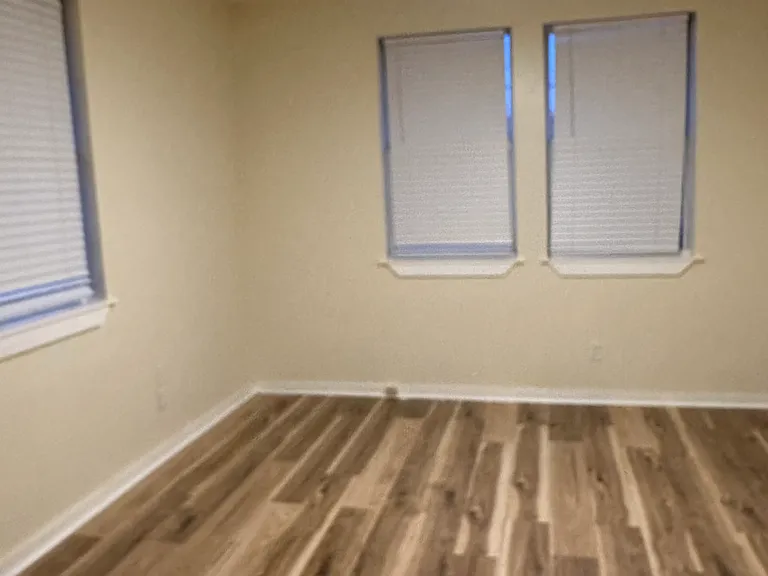 4224 S Galvez St — Photo 5