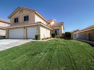 17547 Dayton St, Victorville, CA 92395