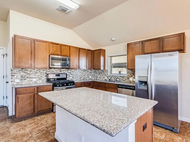 271 Bridgestone Way — Photo 5