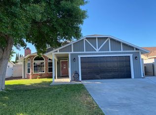 13313 Country Club Dr, Victorville, CA 92395