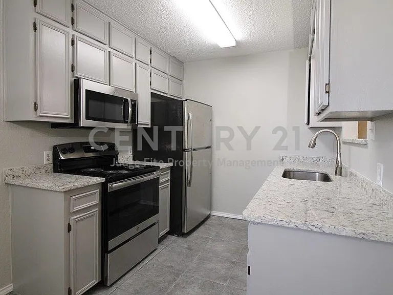 104 Woodie Way #C — Photo 1