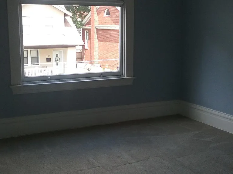 134 2nd St #2 — Photo 3