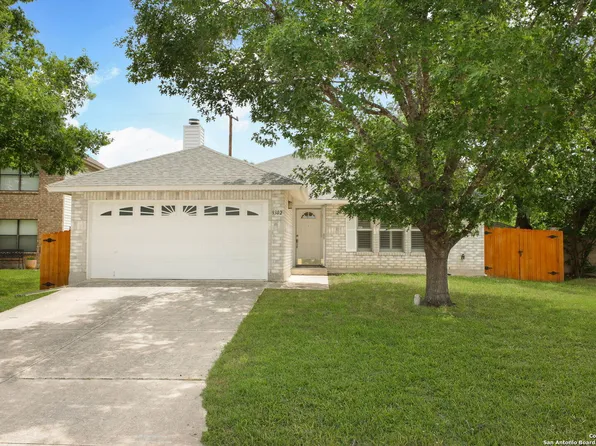 9302 Sunlit Pt, San Antonio, TX 78240
