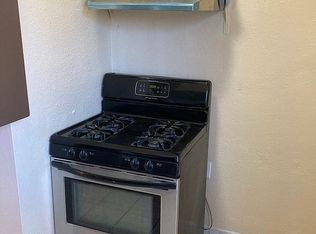 423 E Center St, Pomona, CA 91767