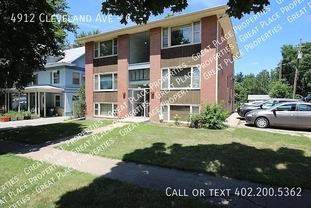 Building Photo - 4912 Cleveland Ave #6