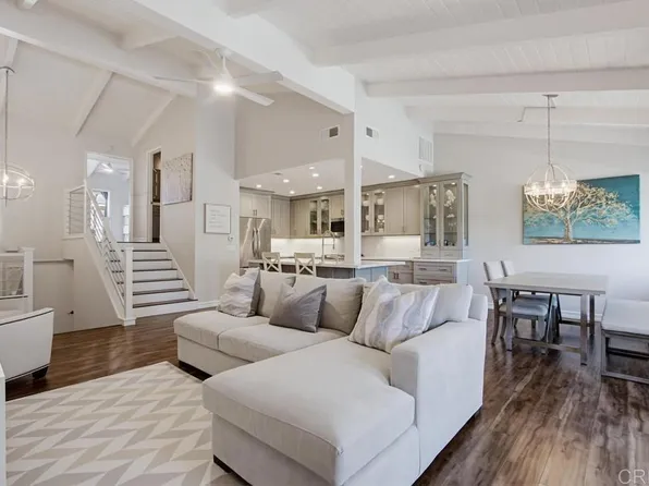 2842 Luciernaga St, Carlsbad, CA 92009