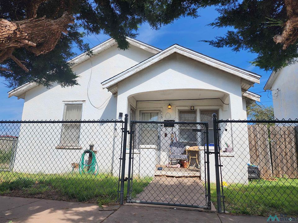 1st image of 113 E 5th St