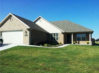 433 N Drewrys Bluff Rd, Fayetteville, AR 72704
