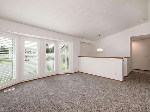 3rd image of 18917 E Augusta Ln