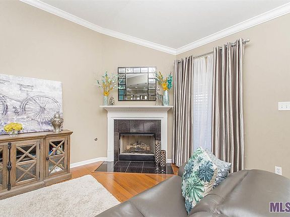 5th image of 26391 Maplewood Dr