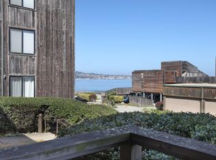 125 Surf Way APT 310, Monterey, CA 93940