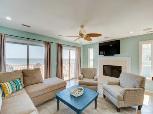 (undisclosed Address), Kure Beach, NC 28449