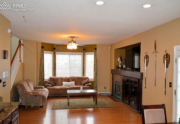 2nd image of 6859 Kasson Dr