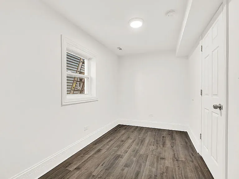 2452 W 46th Pl #2 — Photo 12