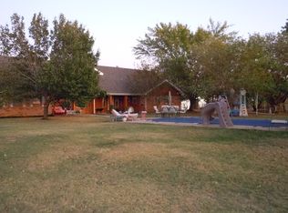 1235 N 4255 Rd, Hugo, OK 74743